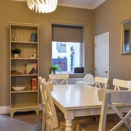 Sunset House * Whitby